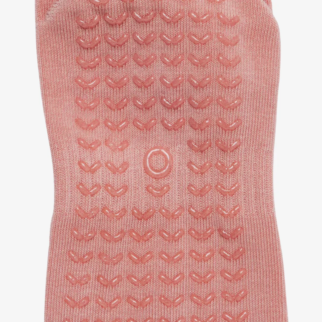 ÔWEAR Crew Sporty Stripes Pilates Grip Socks - Rose Pink - Image 3